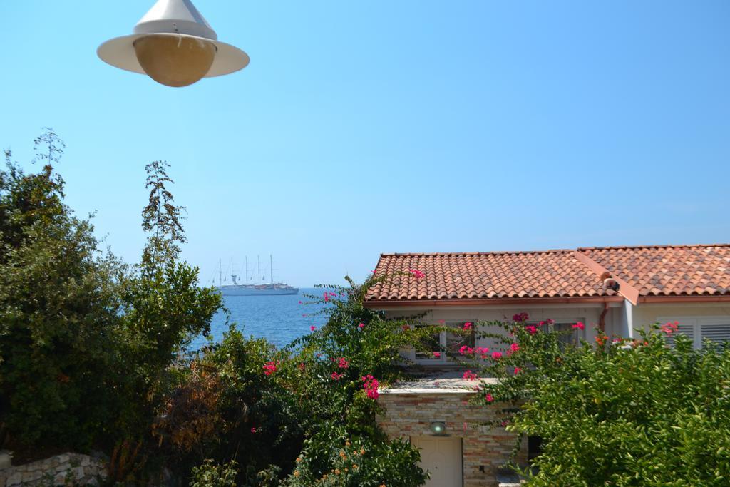 Vila 15 Bougainville Sarande Exterior photo